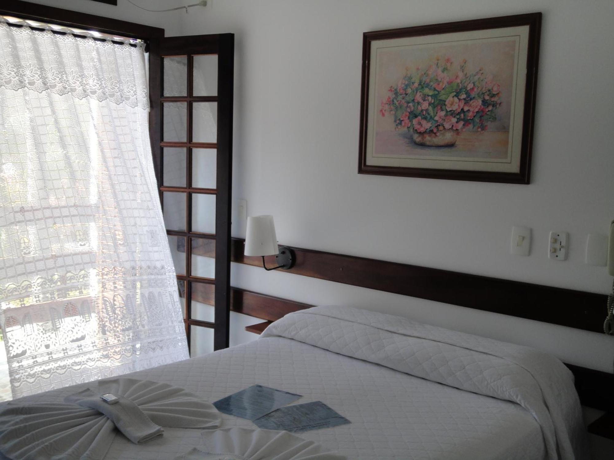 Pousada Torre Del Mar อูบาตูบา ภายนอก รูปภาพ